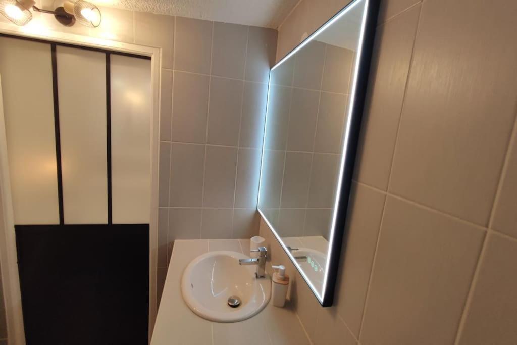 Apartament Appart Humels - Self Checkin - Ac Clim - Intra Muros - Wifi Awinion Zewnętrze zdjęcie